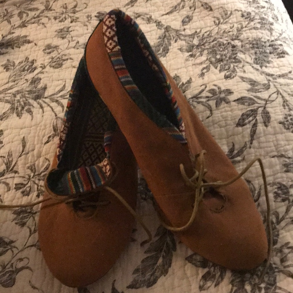 C label Elaine size 7 leather shoes